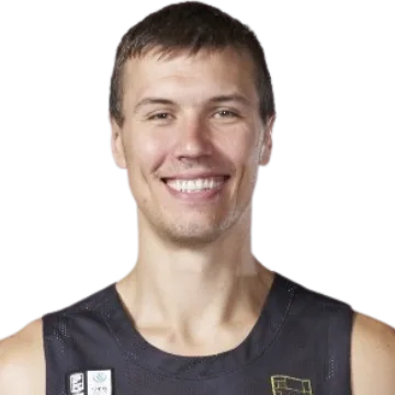 Kaleb Tarczewski